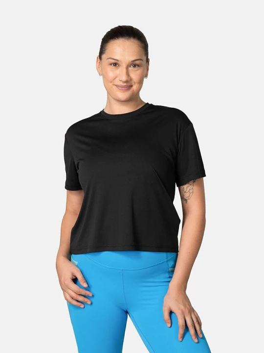 Zdjęcie produktu KARI TRAA Koszulka sportowa "Una" w kolorze czarnym rozmiar: XL