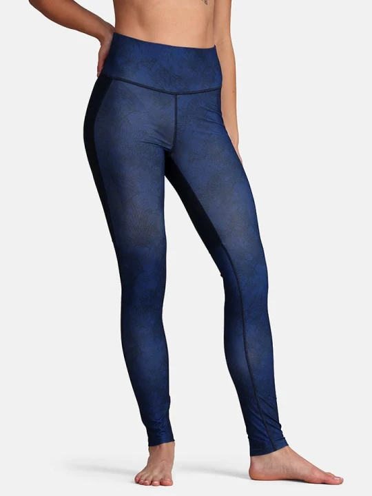 Zdjęcie produktu KARI TRAA Legginsy sportowe "Fierce" w kolorze czarno-granatowym rozmiar: S