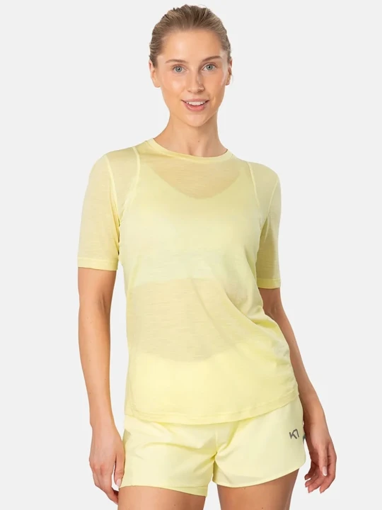 Zdjęcie produktu Kari Traa t-shirt damski z dodatkiem wełny Embla żółty