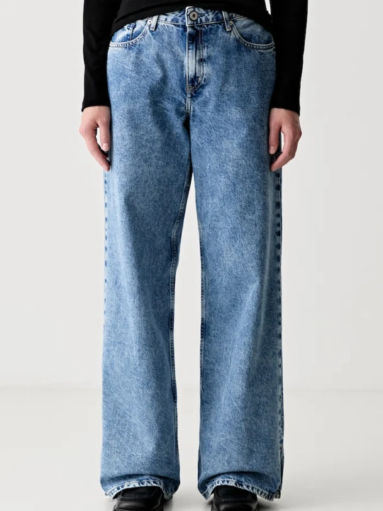 Zdjęcie produktu Karl Lagerfeld Jeans jeansy relaxed fit damskie niebieski