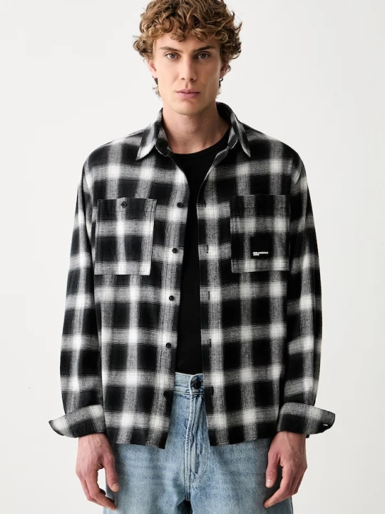 Zdjęcie produktu Karl Lagerfeld Jeans koszula męska bawełniana czarny
