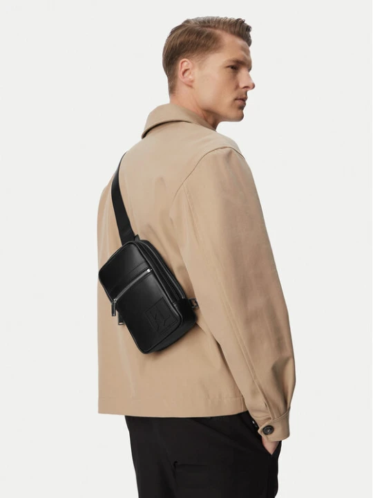 Zdjęcie produktu KARL LAGERFELD Saszetka B2M30187 Czarny