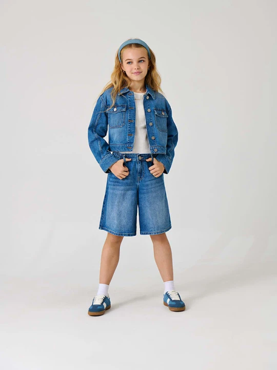 Zdjęcie produktu KIDS ONLY Bermudy dżinsowe "Comet" w kolorze niebieskim rozmiar: 140