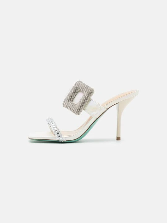 Zdjęcie produktu Klapki na obcasie Blue By Betsey Johnson mleczny