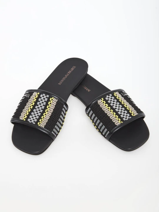 Zdjęcie produktu Klapki damskie skórzane EMPORIO ARMANI