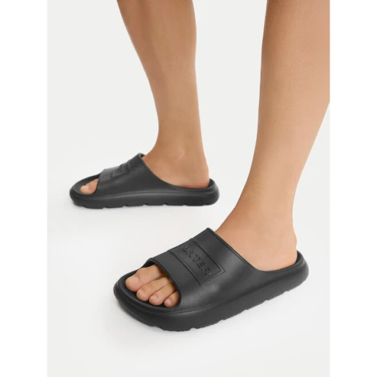 Zdjęcie produktu Klapki Hunter CEOWB-840143AM Czarny