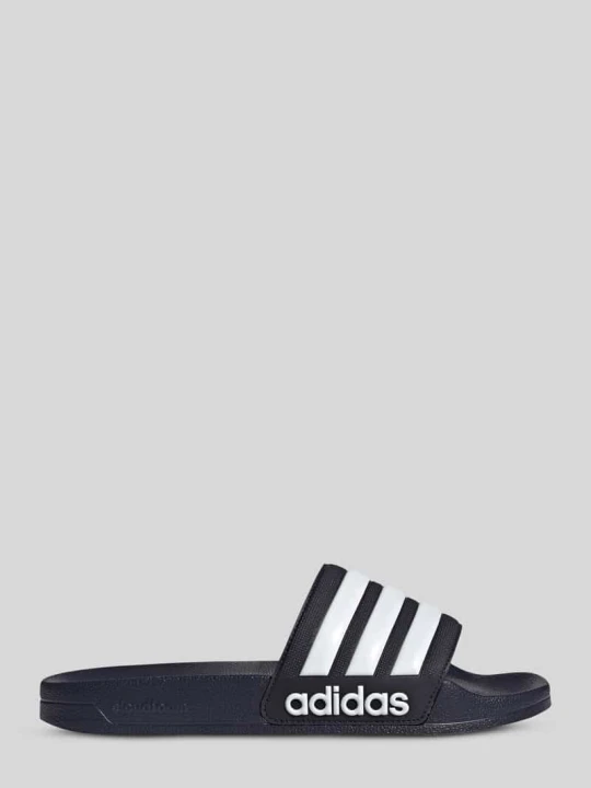 Zdjęcie produktu Klapki kąpielowe z 3 kieszenie w paski Adidas Granatowy