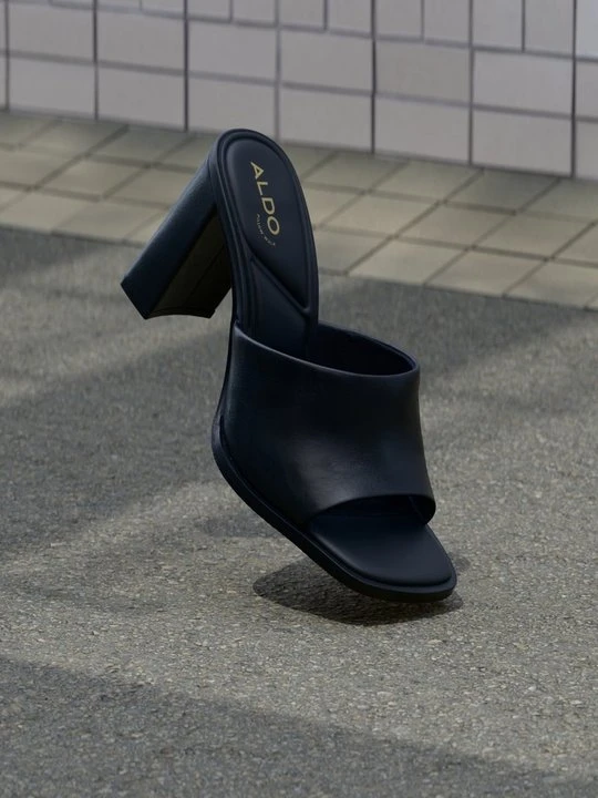 Zdjęcie produktu Klapki na obcasie Aldo czarny