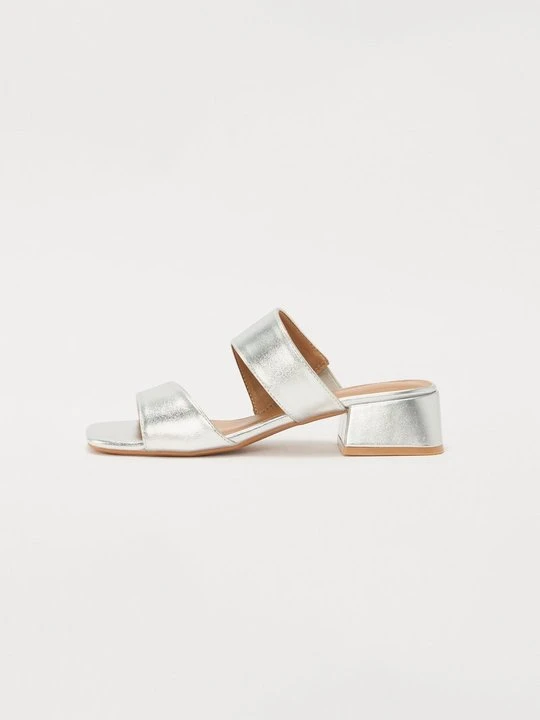 Zdjęcie produktu Klapki na obcasie Anna Field By Zalando srebrny