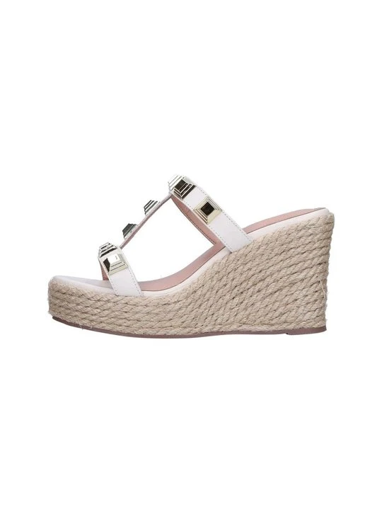 Zdjęcie produktu Klapki na obcasie Carvela mleczny