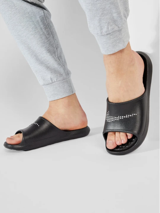 Zdjęcie produktu Klapki Nike Victori One Shower Slide CZ5478 001 Czarny