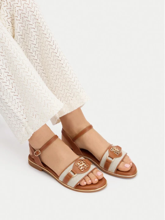 Zdjęcie produktu Klapki Nine West CEO-6165-33 Brązowy