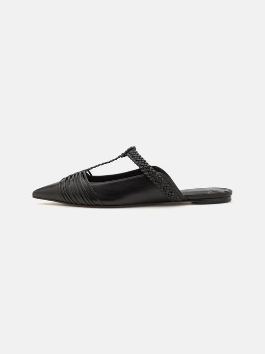 Zdjęcie produktu Klapki płaskie Alexandre Birman czarny