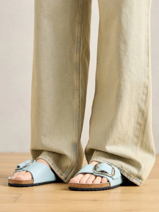 Zdjęcie produktu Klapki płaskie Birkenstock jasnoniebieski