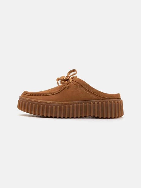 Zdjęcie produktu Klapki płaskie Clarks tan