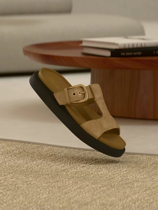 Zdjęcie produktu Klapki płaskie Clarks piaskowy