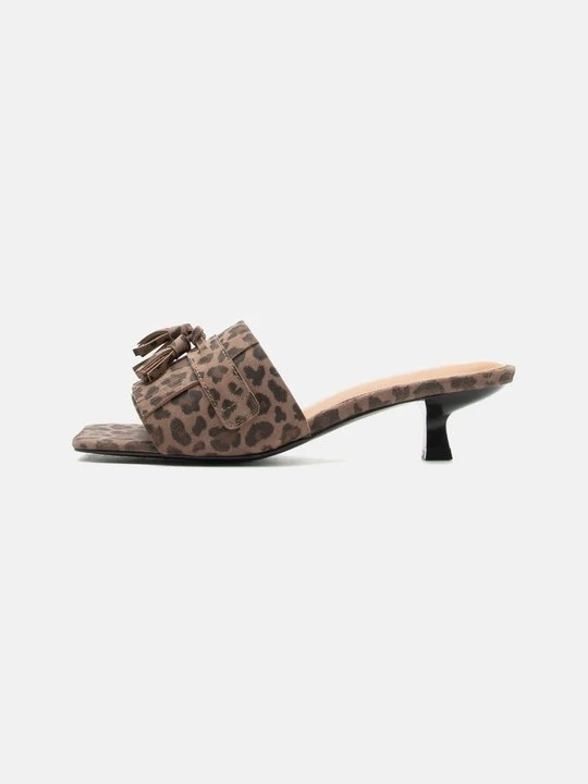 Zdjęcie produktu Klapki płaskie Copenhagen Shoes brązowy