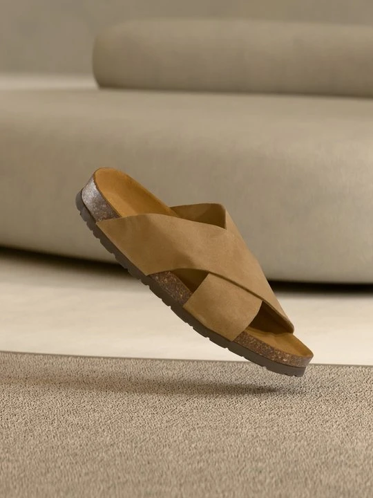 Zdjęcie produktu Klapki płaskie Copenhagen Shoes beżowy