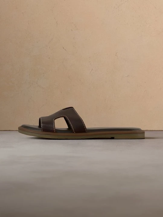 Zdjęcie produktu Klapki płaskie Copenhagen Shoes ciemnobrązowy