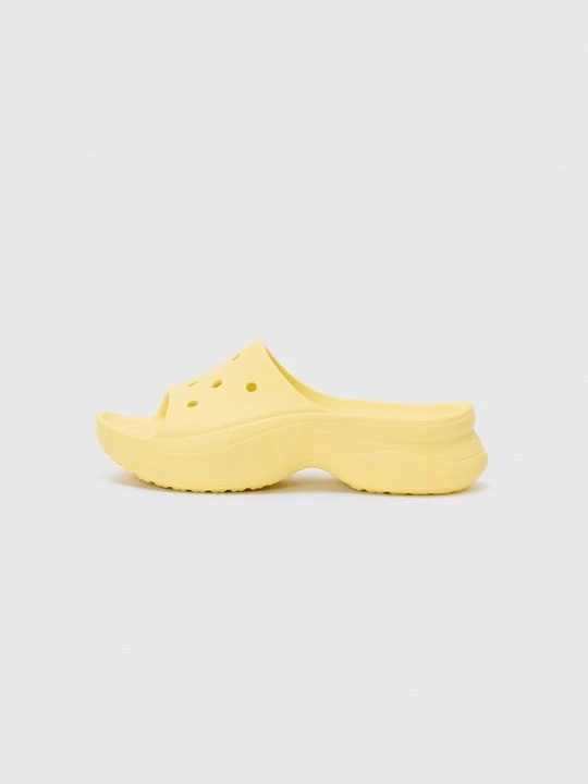 Zdjęcie produktu Klapki płaskie Crocs żółty