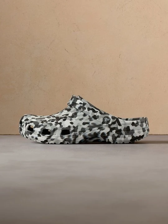 Zdjęcie produktu Klapki płaskie Crocs czarny