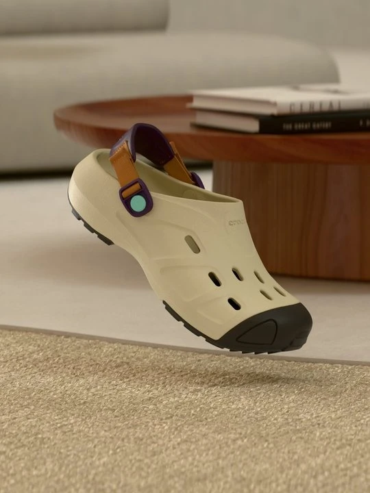 Zdjęcie produktu Klapki płaskie Crocs