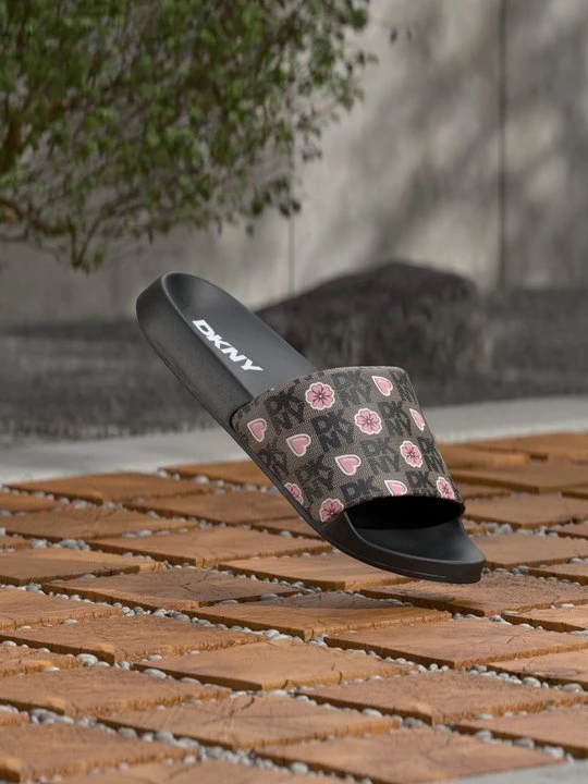 Zdjęcie produktu Klapki płaskie DKNY czarny