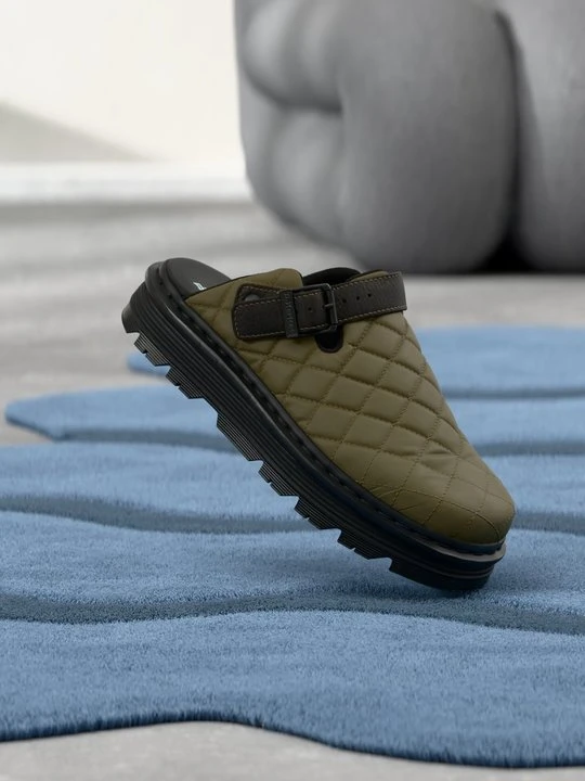Zdjęcie produktu Klapki płaskie Dr. Martens oliwkowy