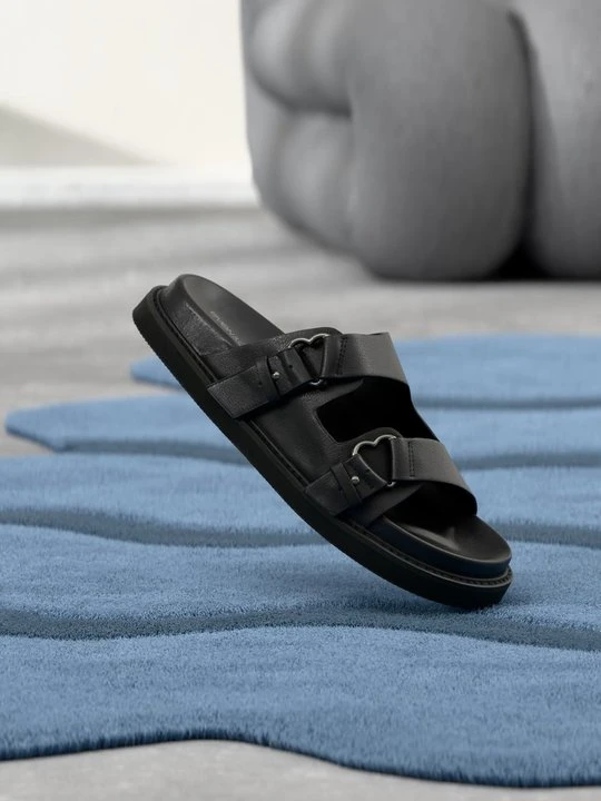 Zdjęcie produktu Klapki płaskie Even&Odd By Zalando czarny
