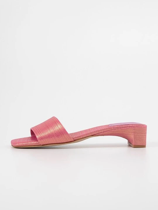Zdjęcie produktu Klapki płaskie Jeffrey Campbell różowy