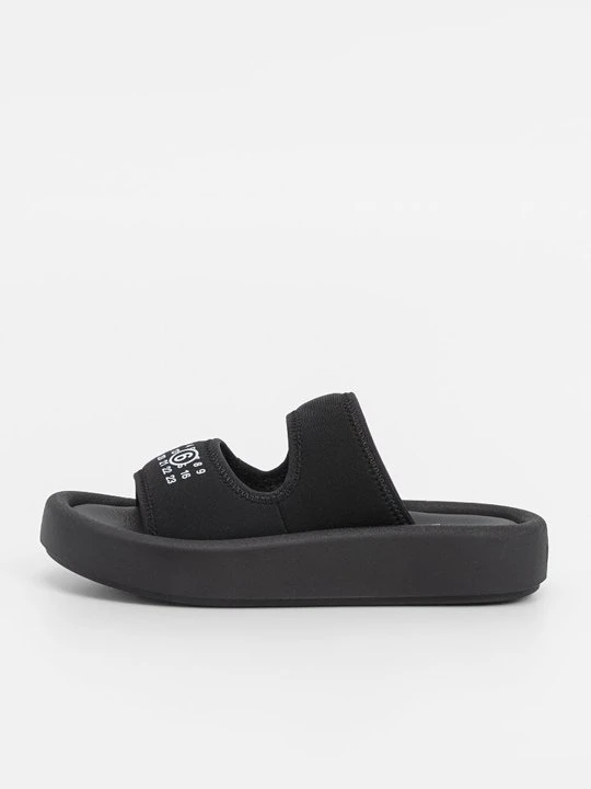 Zdjęcie produktu Klapki płaskie MM6 Maison Margiela czarny