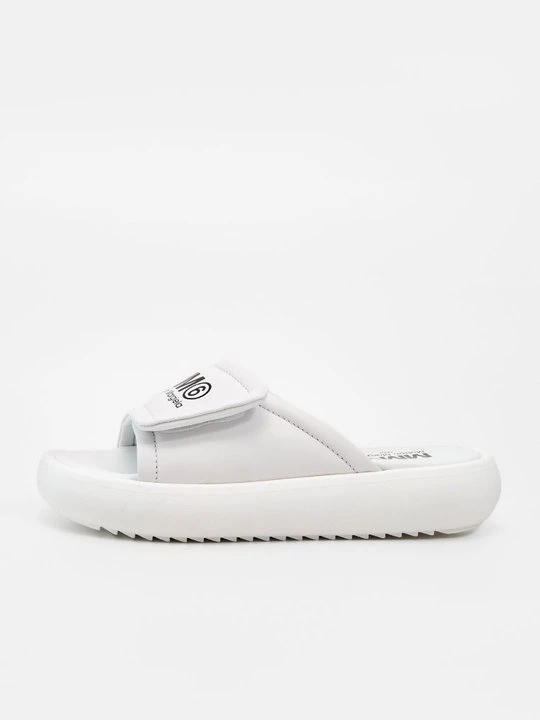 Zdjęcie produktu Klapki płaskie MM6 Maison Margiela biały