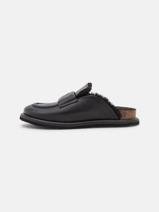 Zdjęcie produktu Klapki płaskie Oa Non Fashion czarny