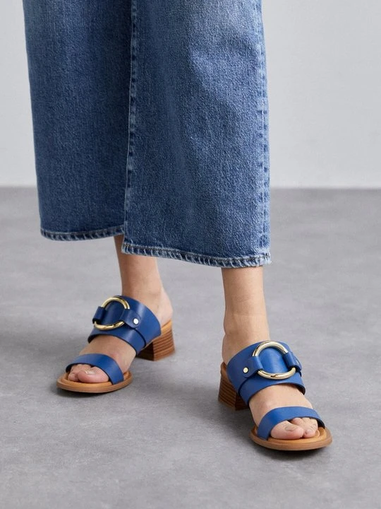 Zdjęcie produktu Klapki płaskie See By Chloé niebieski