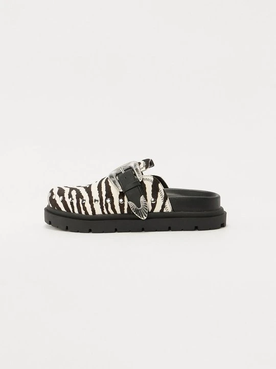 Zdjęcie produktu Klapki płaskie Steve Madden czarny