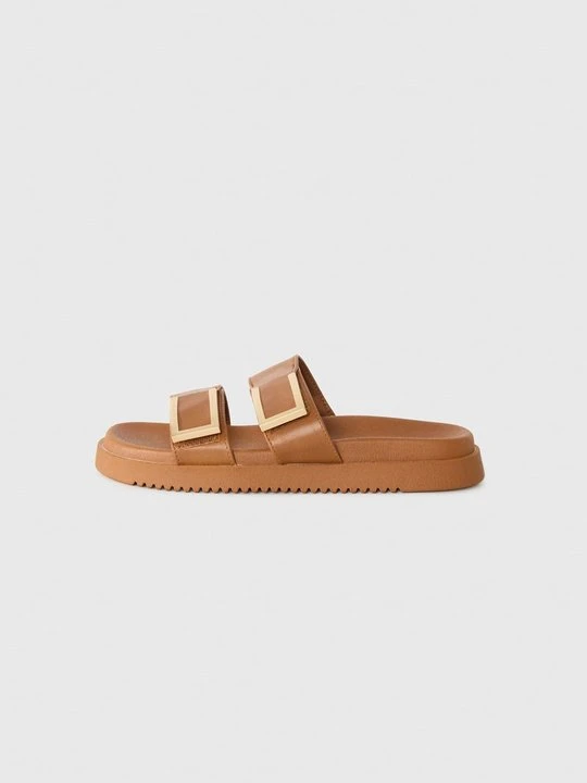 Zdjęcie produktu Klapki płaskie Steve Madden koniakowy