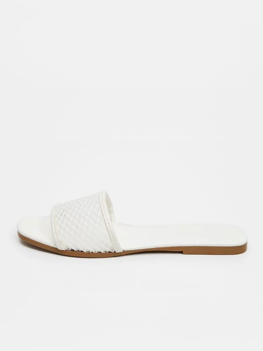 Zdjęcie produktu Klapki płaskie Steve Madden biały
