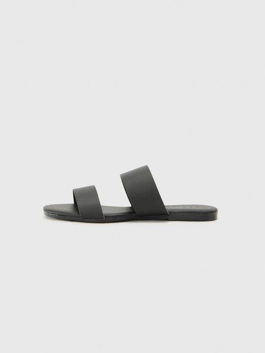 Zdjęcie produktu Klapki płaskie Steve Madden czarny