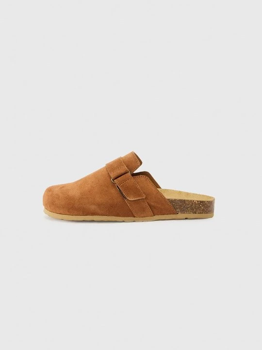 Zdjęcie produktu Klapki płaskie Steve Madden brązowy