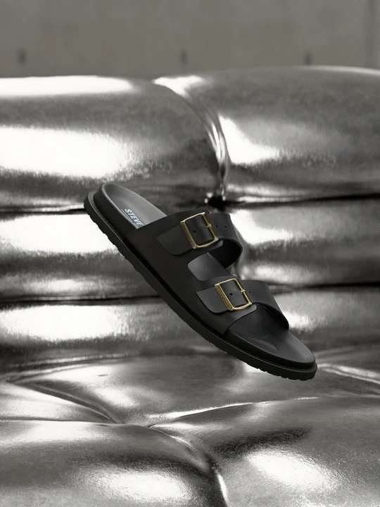 Zdjęcie produktu Klapki płaskie Steve Madden czarny
