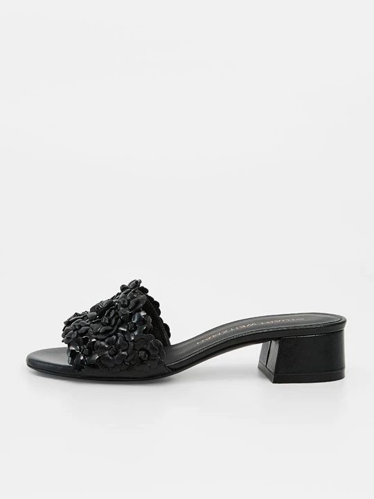 Zdjęcie produktu Klapki płaskie Stuart Weitzman czarny