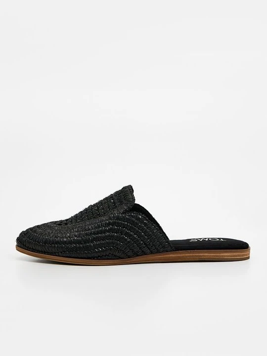 Zdjęcie produktu Klapki płaskie Toms czarny