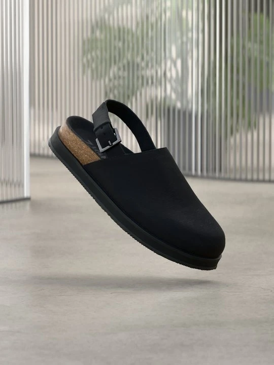 Zdjęcie produktu Klapki płaskie Zign By Zalando czarny