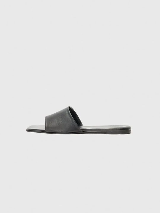 Zdjęcie produktu Klapki płaskie Zign By Zalando czarny