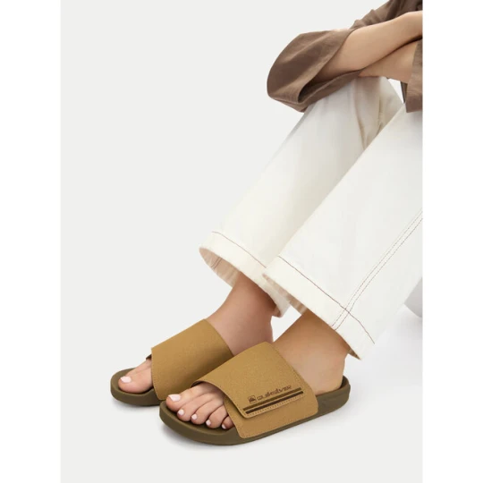 Zdjęcie produktu Klapki Quiksilver EO-POCHI SUEDE CQ10164BT Beżowy