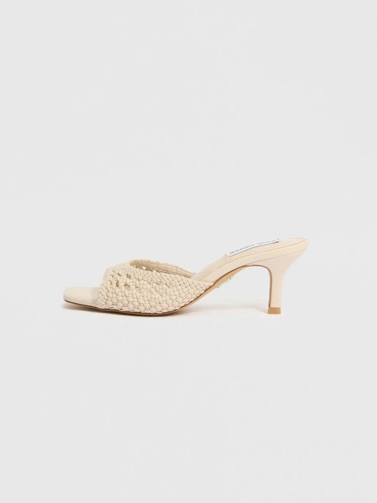 Zdjęcie produktu Klapki na obcasie Steve Madden mleczny