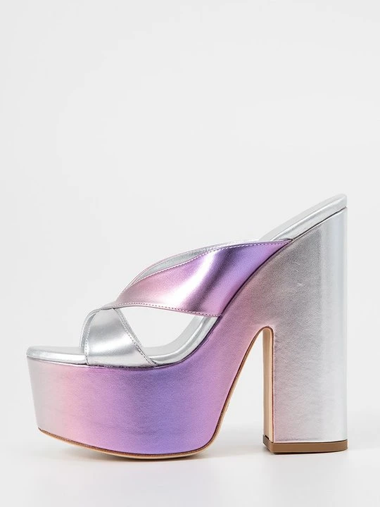 Zdjęcie produktu Klapki na obcasie Stuart Weitzman fioletowy