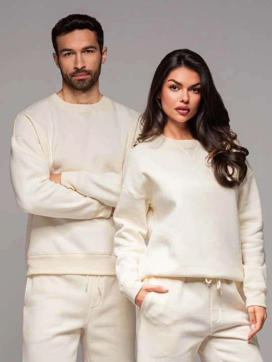 Zdjęcie produktu Klasyczna bluza dresowa unisex z okrągłym dekoltem – kremowa V2 - Rozmiar: XL / XXL Ombre Clothing kremowy