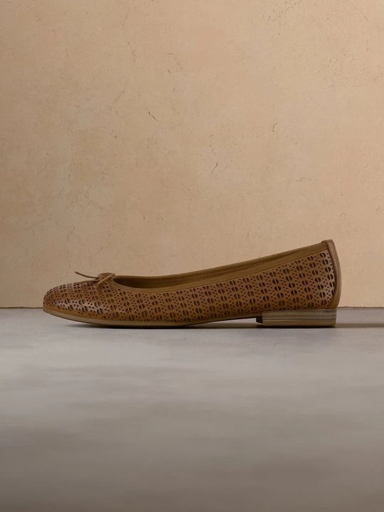 Zdjęcie produktu Klasyczne baleriny Tamaris brązowy
