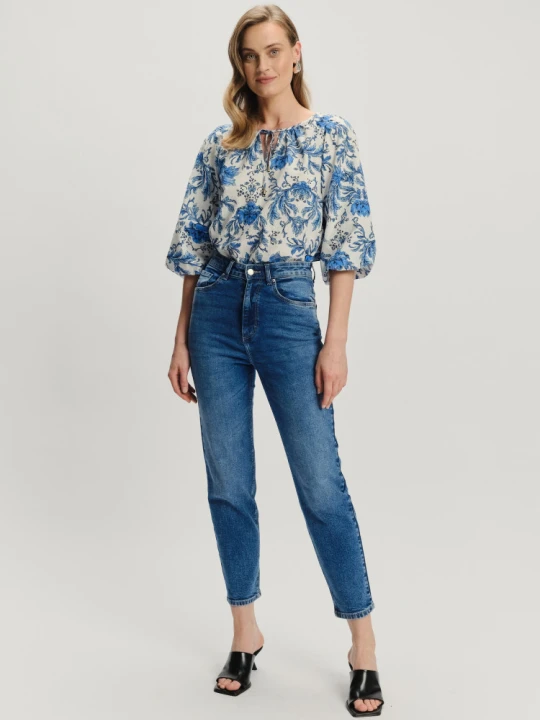 Zdjęcie produktu Klasyczne jeansy mom fit granatowe Greenpoint